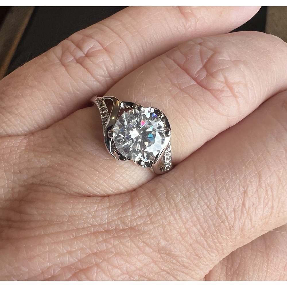 2 Ct Round Cut GRA Certified Moissanite Ring Size 7
